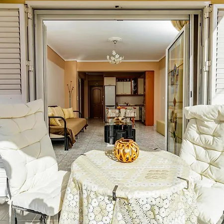 Apartment Ki &ki New *